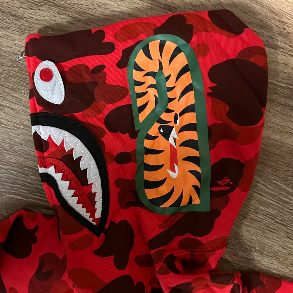Red Bape Jacket - Picture 3 of 5